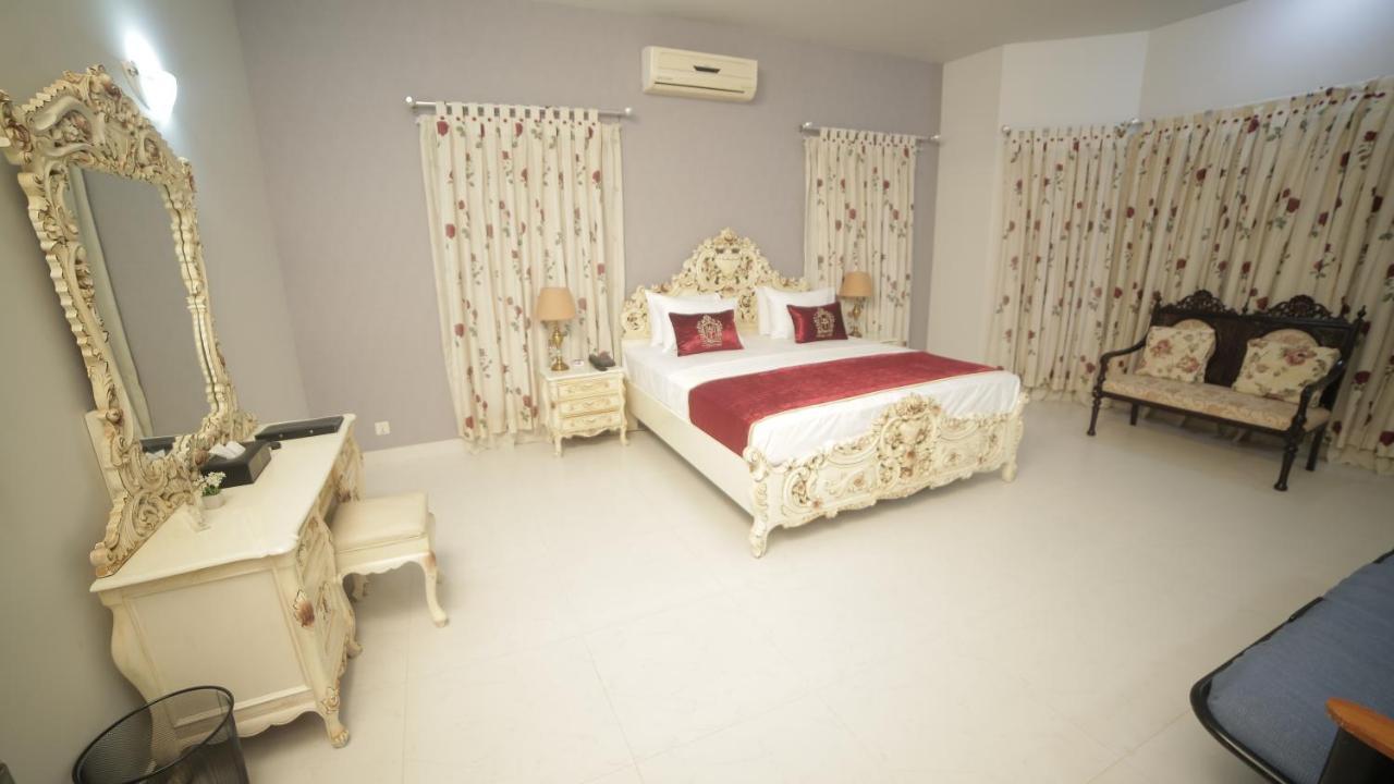 Four Squares Karachi Bed and Breakfast Exterior foto