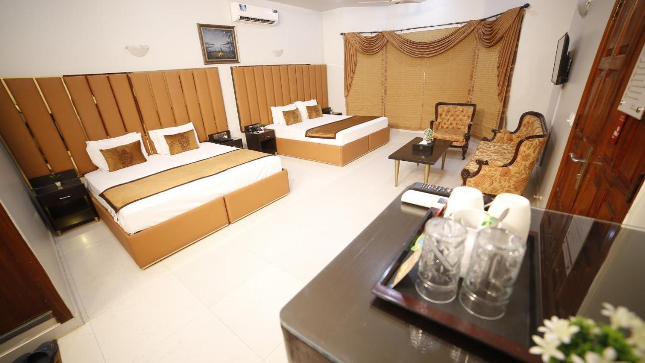 Four Squares Karachi Bed and Breakfast Exterior foto
