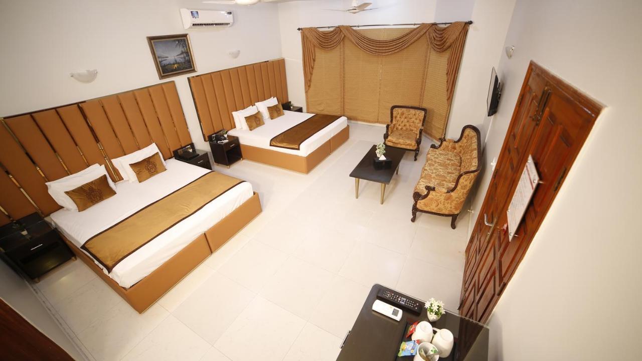 Four Squares Karachi Bed and Breakfast Exterior foto