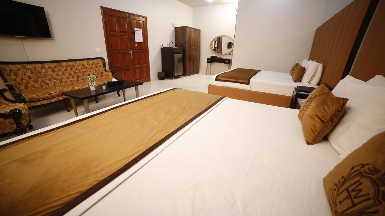 Four Squares Karachi Bed and Breakfast Exterior foto