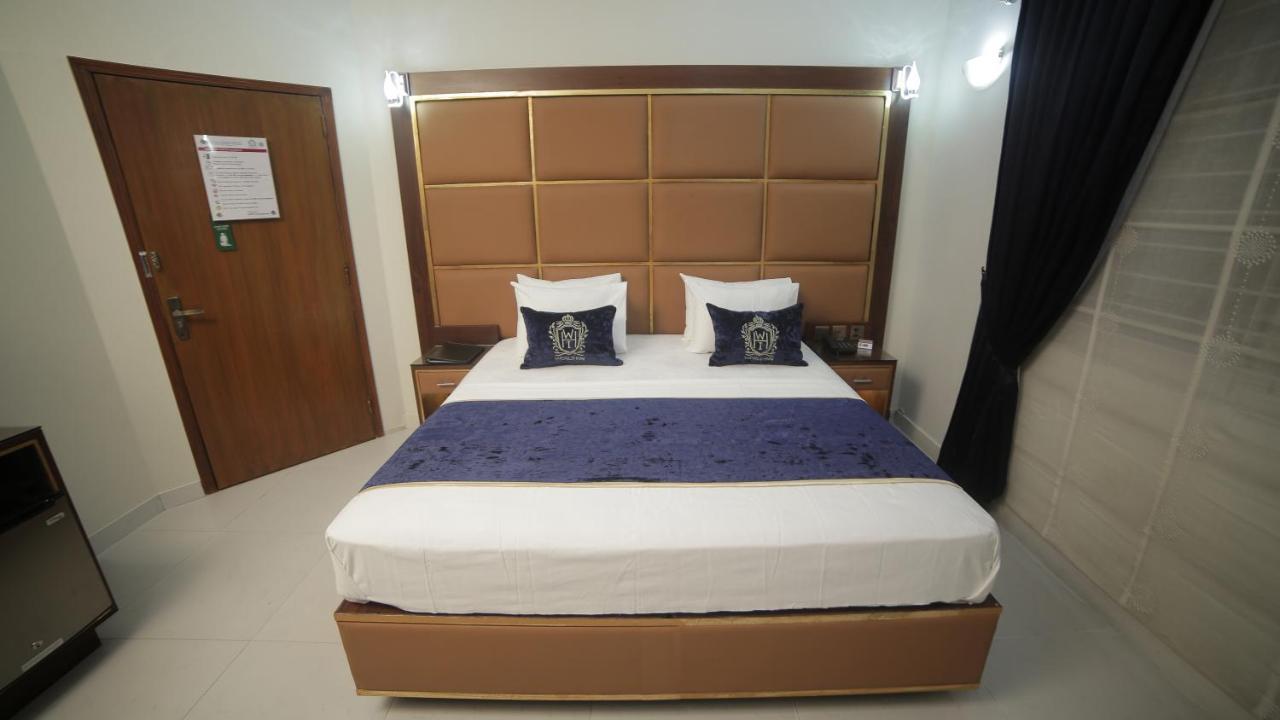 Four Squares Karachi Bed and Breakfast Exterior foto