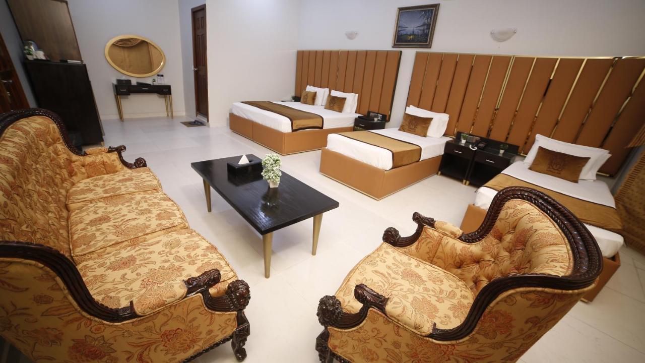 Four Squares Karachi Bed and Breakfast Exterior foto