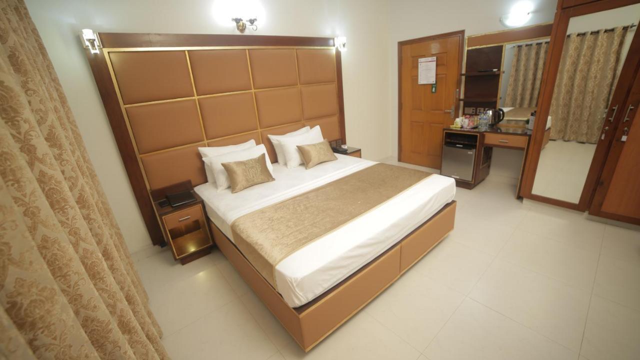 Four Squares Karachi Bed and Breakfast Exterior foto