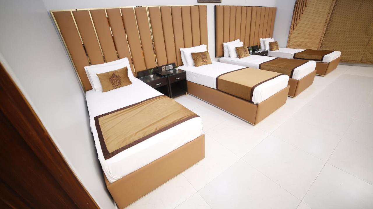 Four Squares Karachi Bed and Breakfast Exterior foto