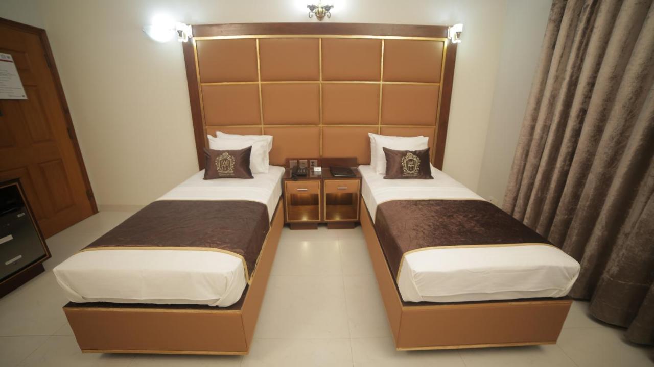 Four Squares Karachi Bed and Breakfast Exterior foto