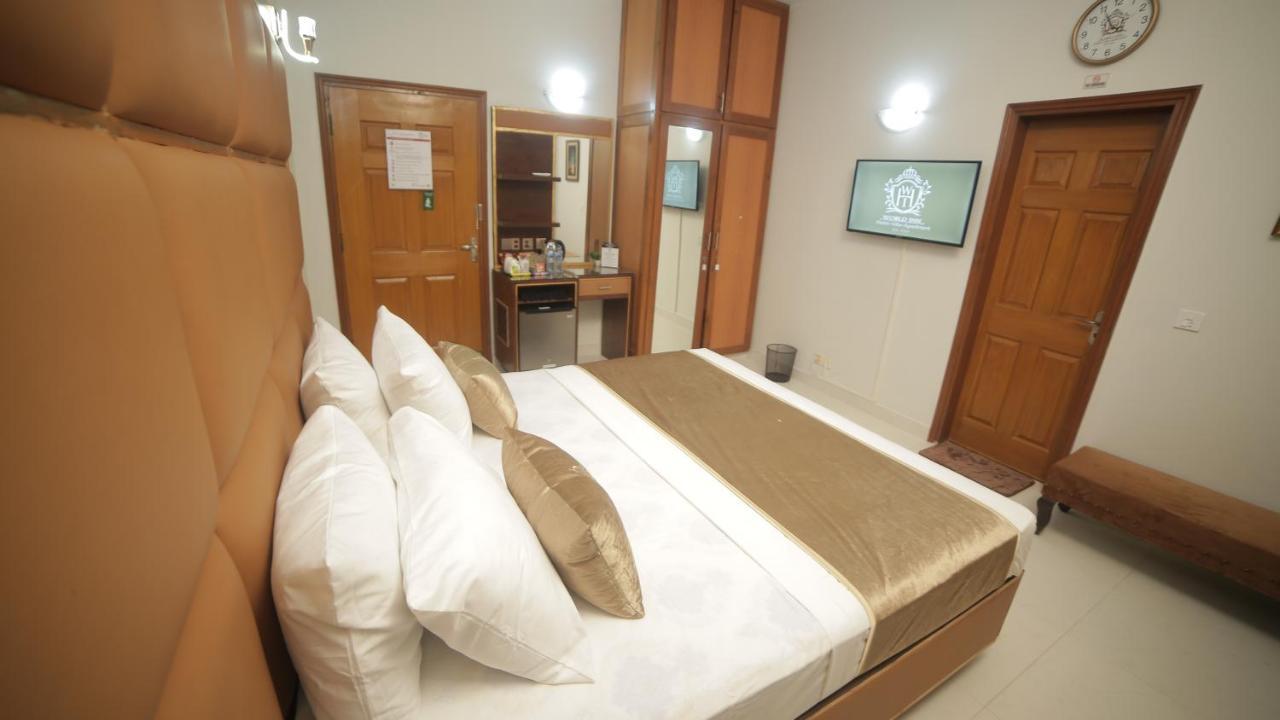 Four Squares Karachi Bed and Breakfast Exterior foto